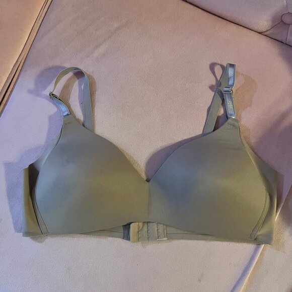 Warners Tan Bra NO wire 34C Like NEW - Picture 1 of 6